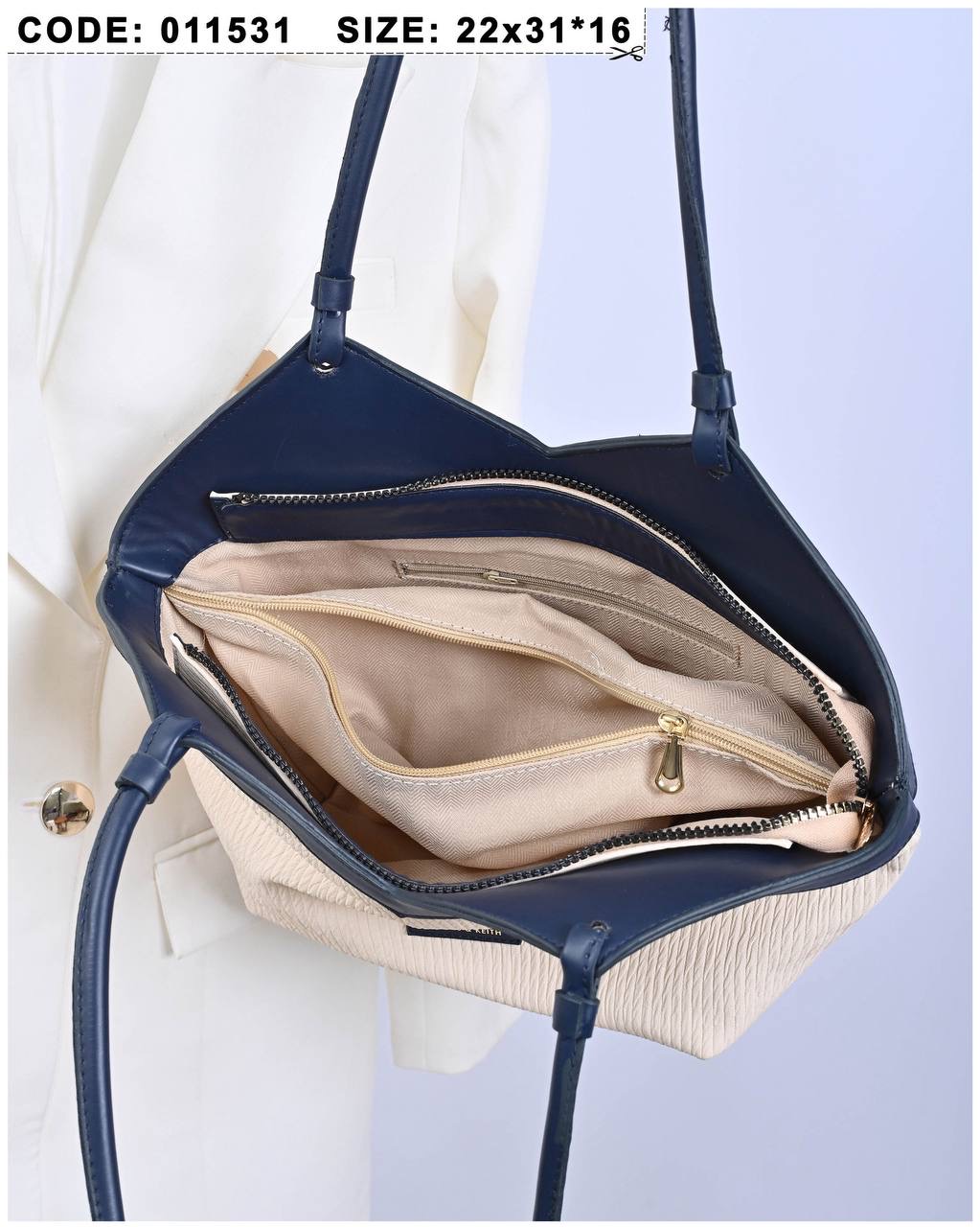 /public/uploads/photos/shares/Suzy bags/IMG_3044.jpeg